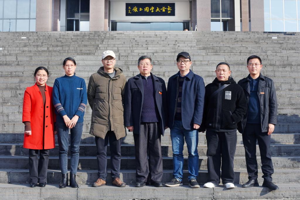 MK体育官网