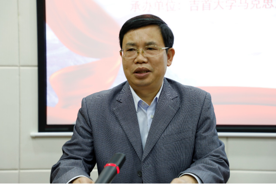 MK体育官网