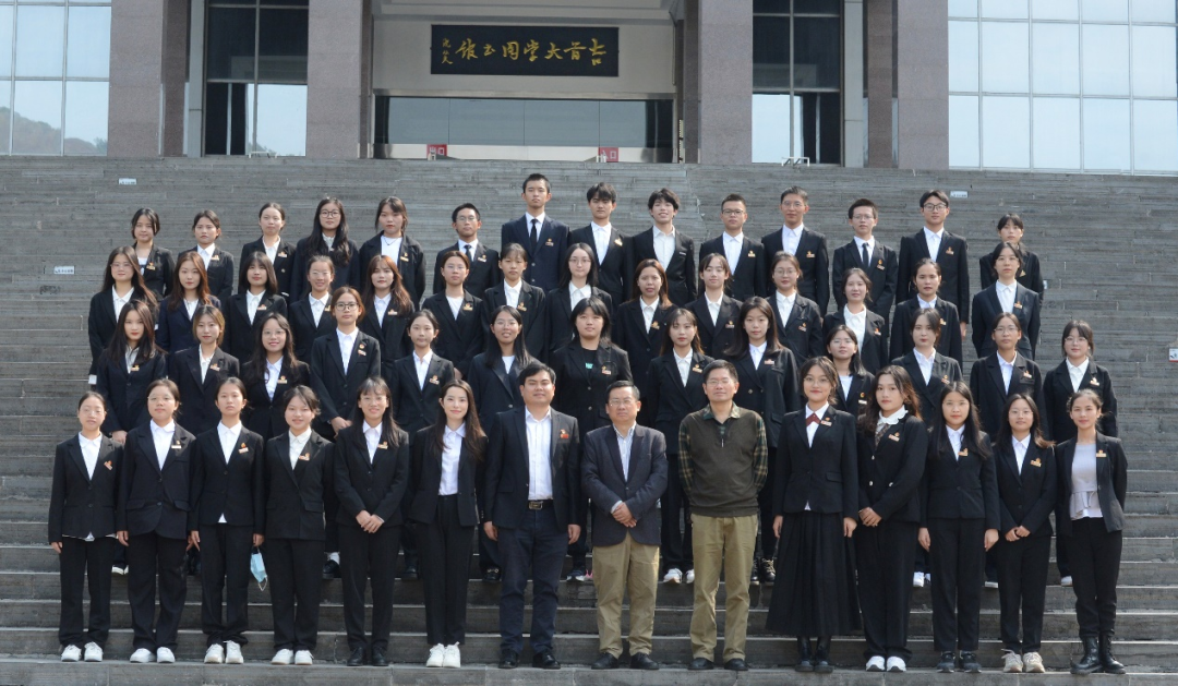 MK体育官网